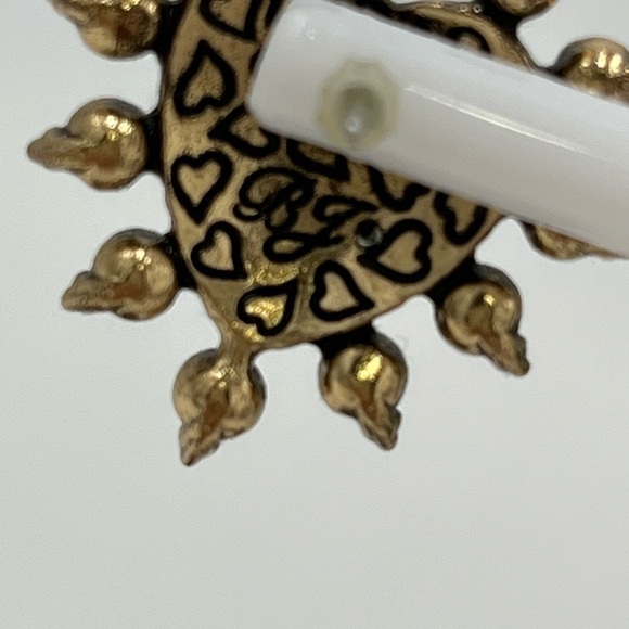 BETSEY JOHNSON Sparkling Red & Gold Hearts POST EARRINGS! - Picture 13 of 14